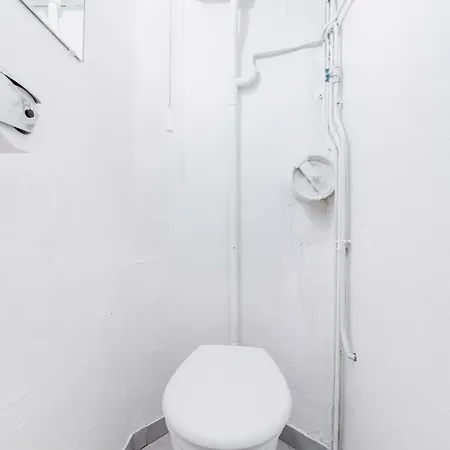 Apartment Aux Marche Au Puces A St Ouen Pour 4p